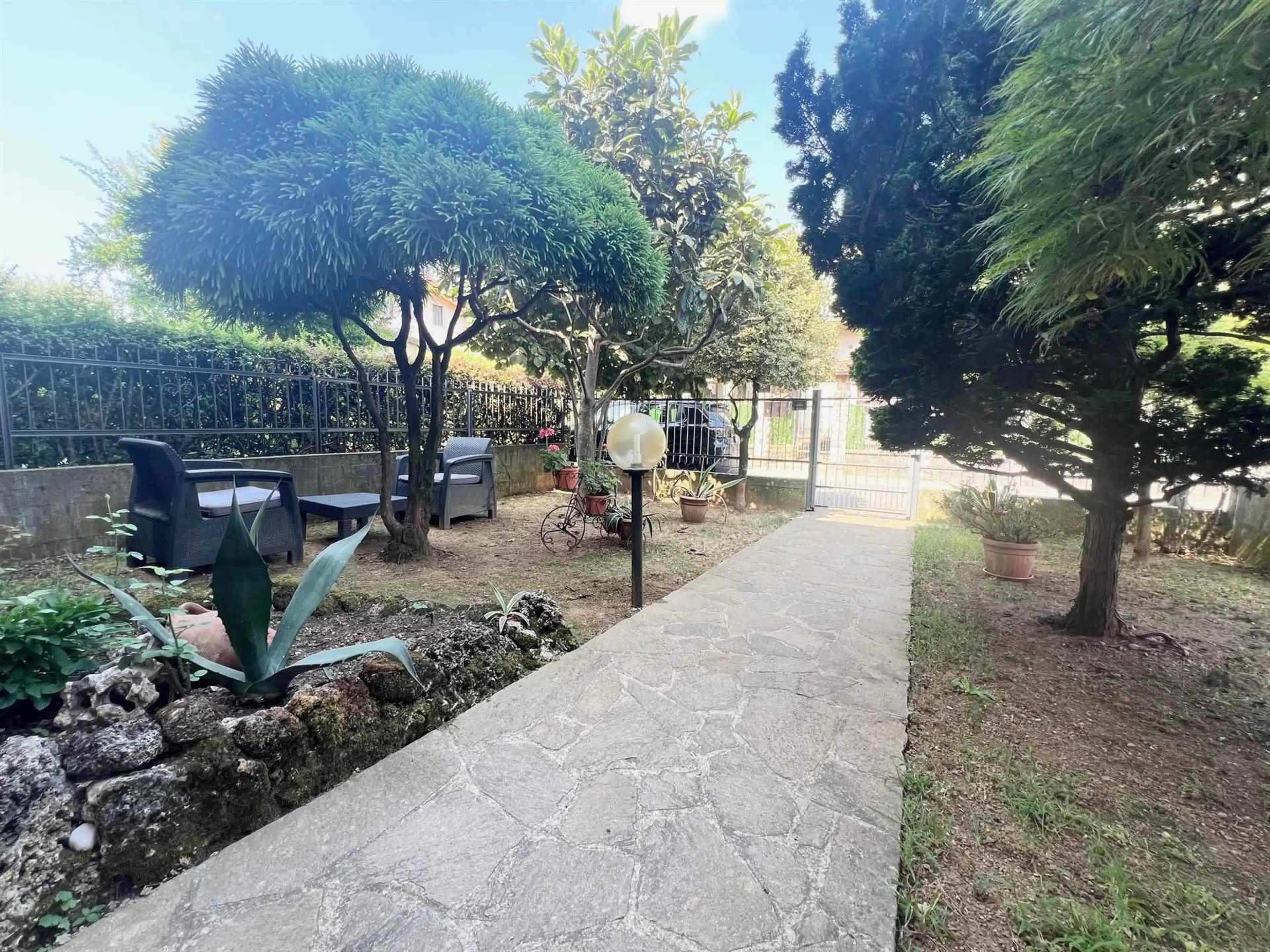 Villa a schiera in vendita introvabile