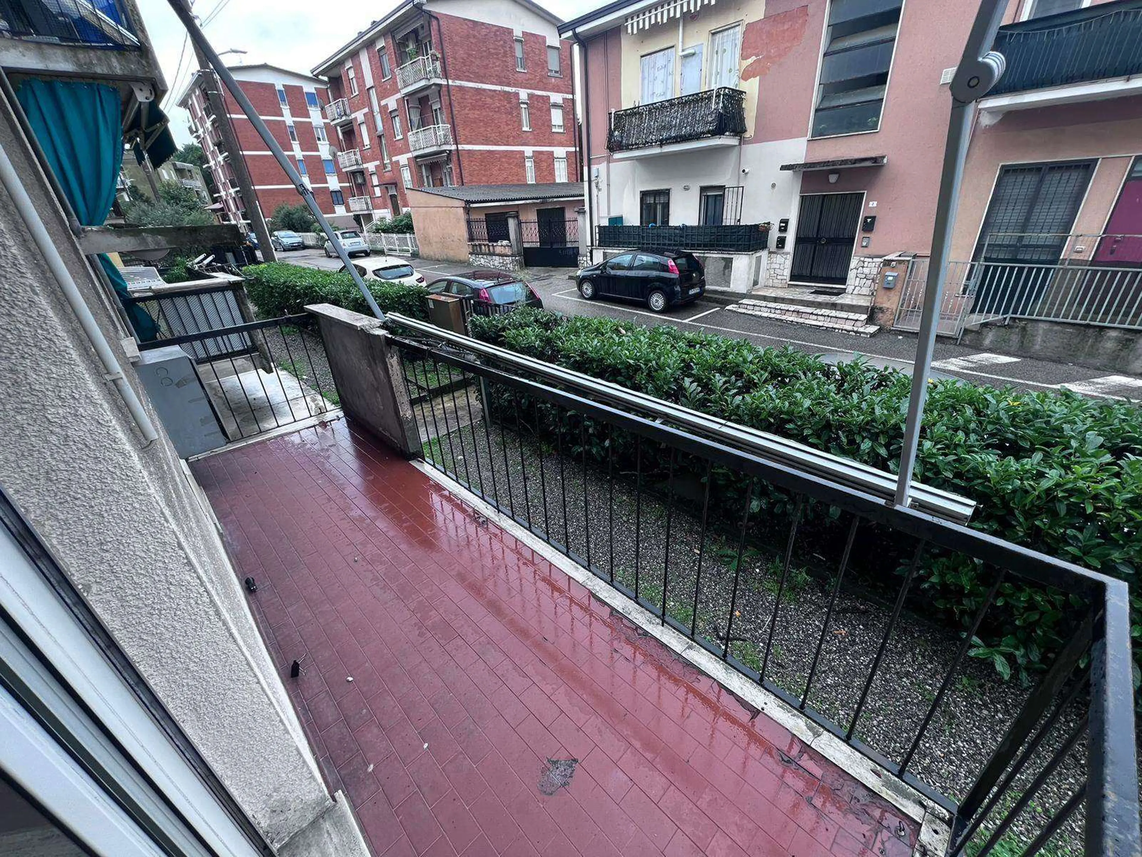 Ampio Bilocale in Centro a Basiano con Balcone e Cantina