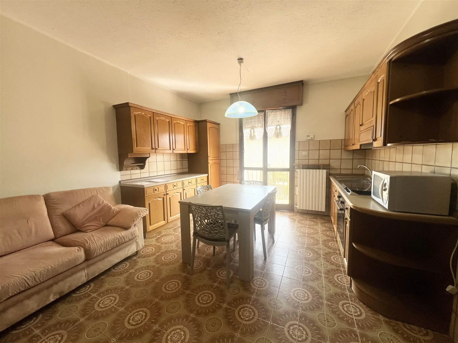 Trilocale arredato  senza spese condominiali