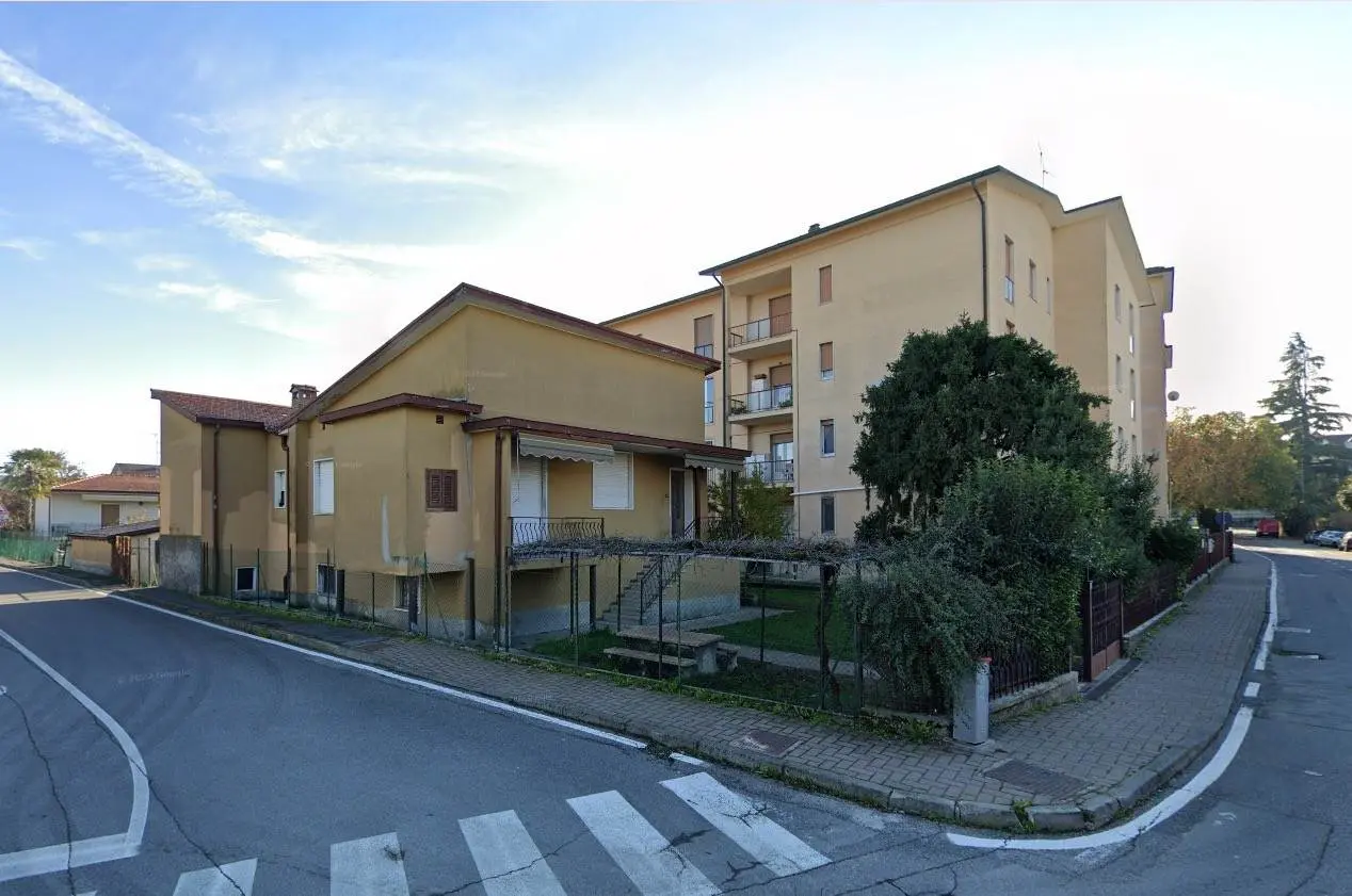 Bifamiliare in Vendita a Fara Gera d'Adda