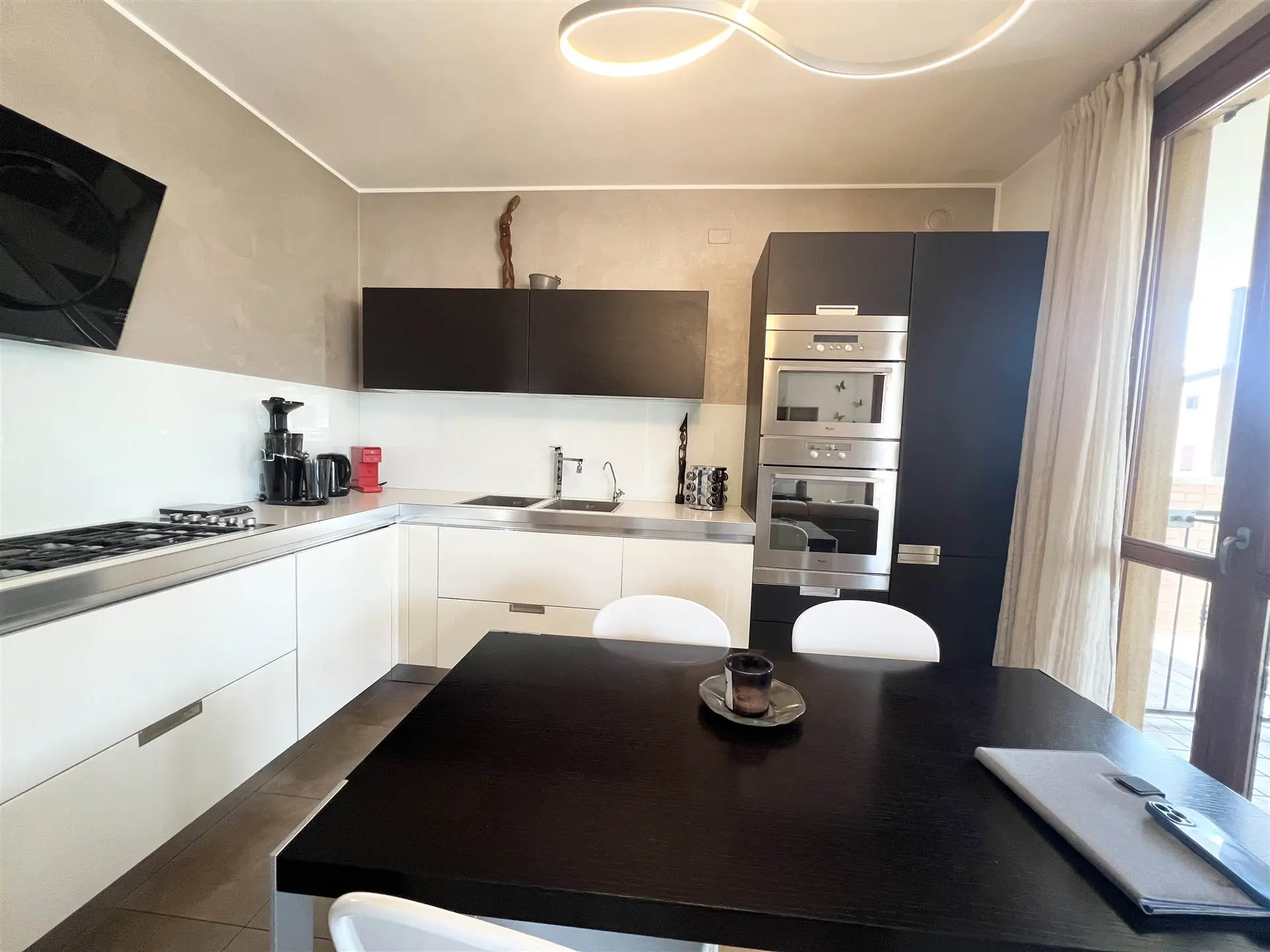 Trilocale in ottime condizioni con box e cantina