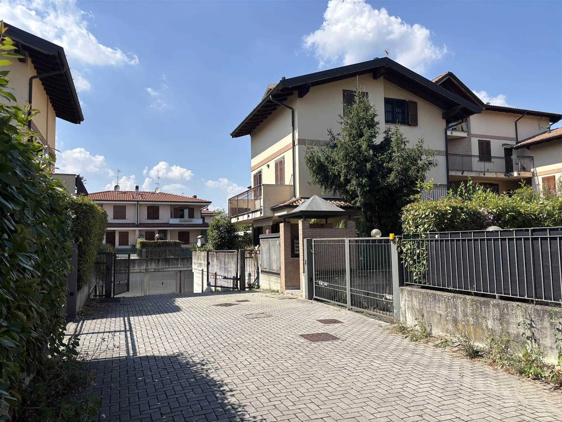 Basiano – Via Caravaggio