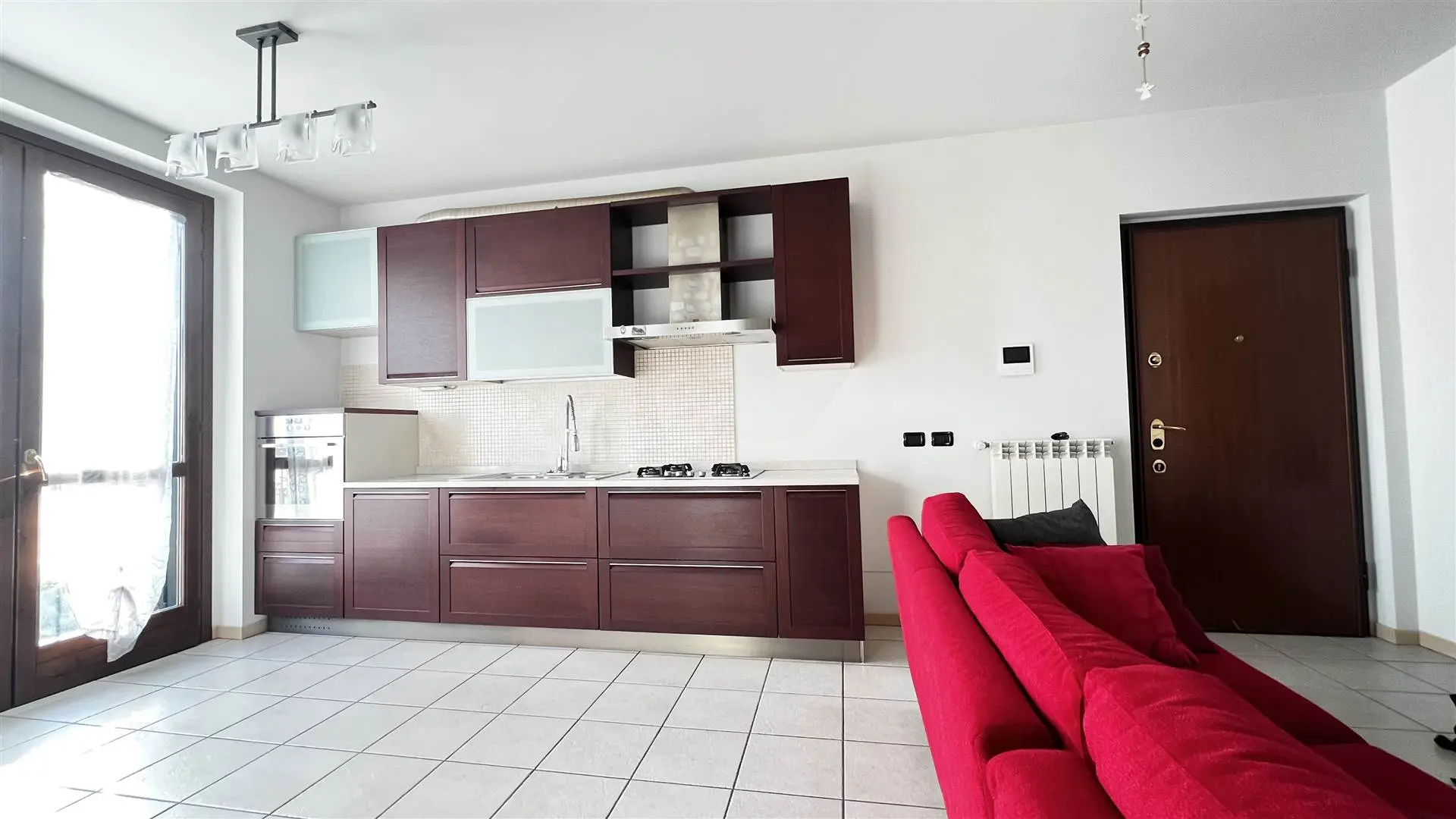 Trilocale recente con balcone – libero subito