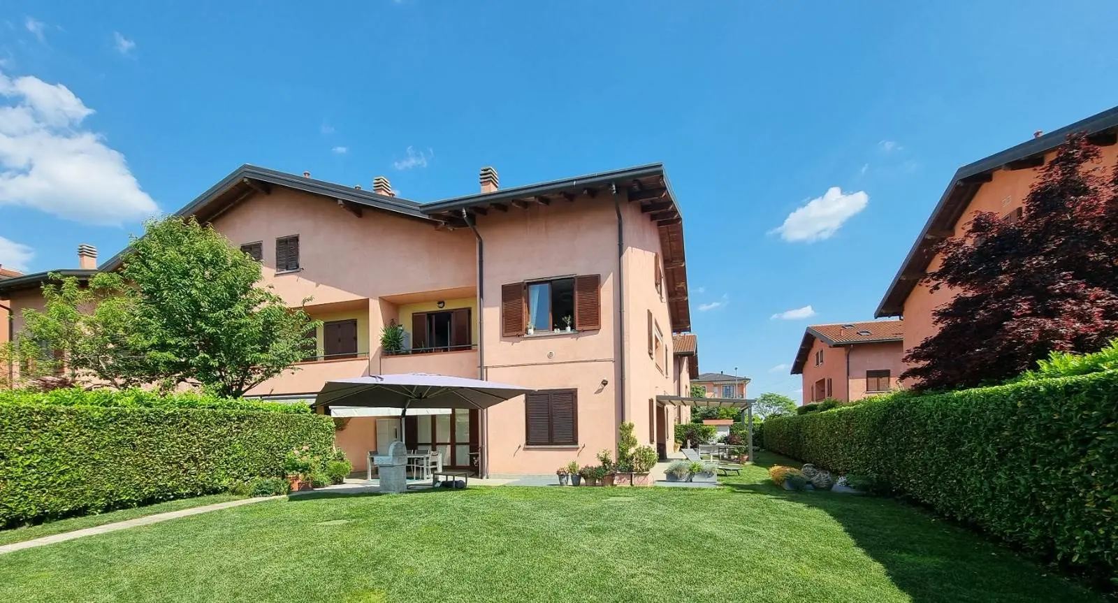 Immagine di copertina dell'immobile Verderio – Ampio trilocale con doppi servizi, taverna e grande giardino privato