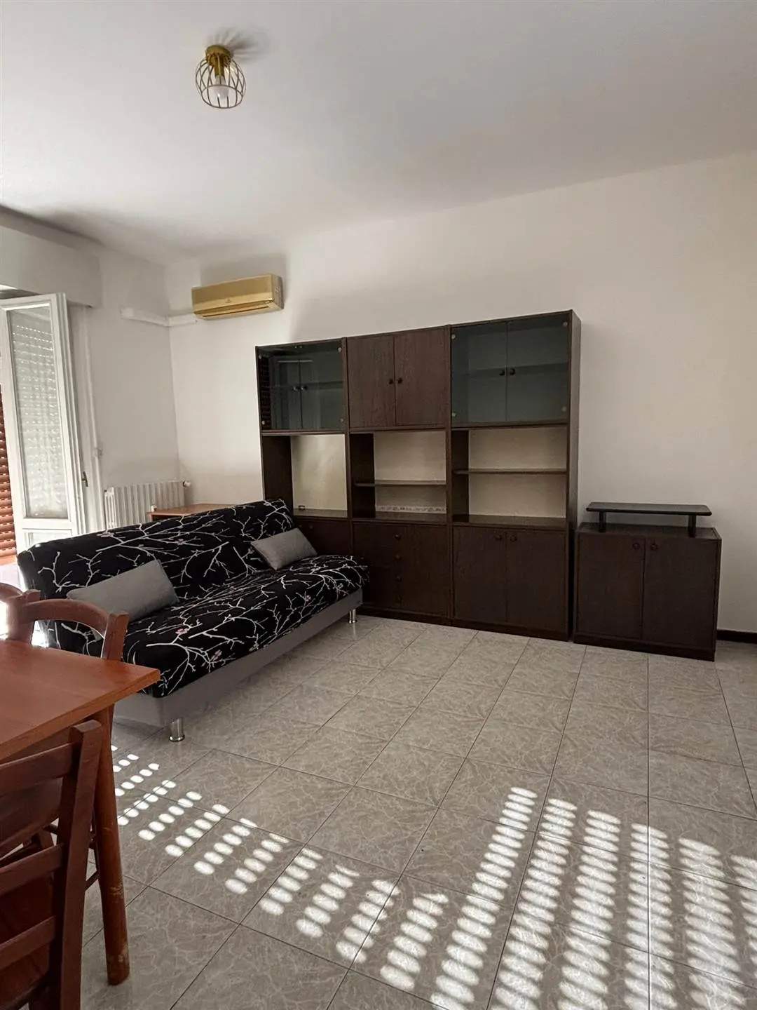 Bilocale arredato con cantina