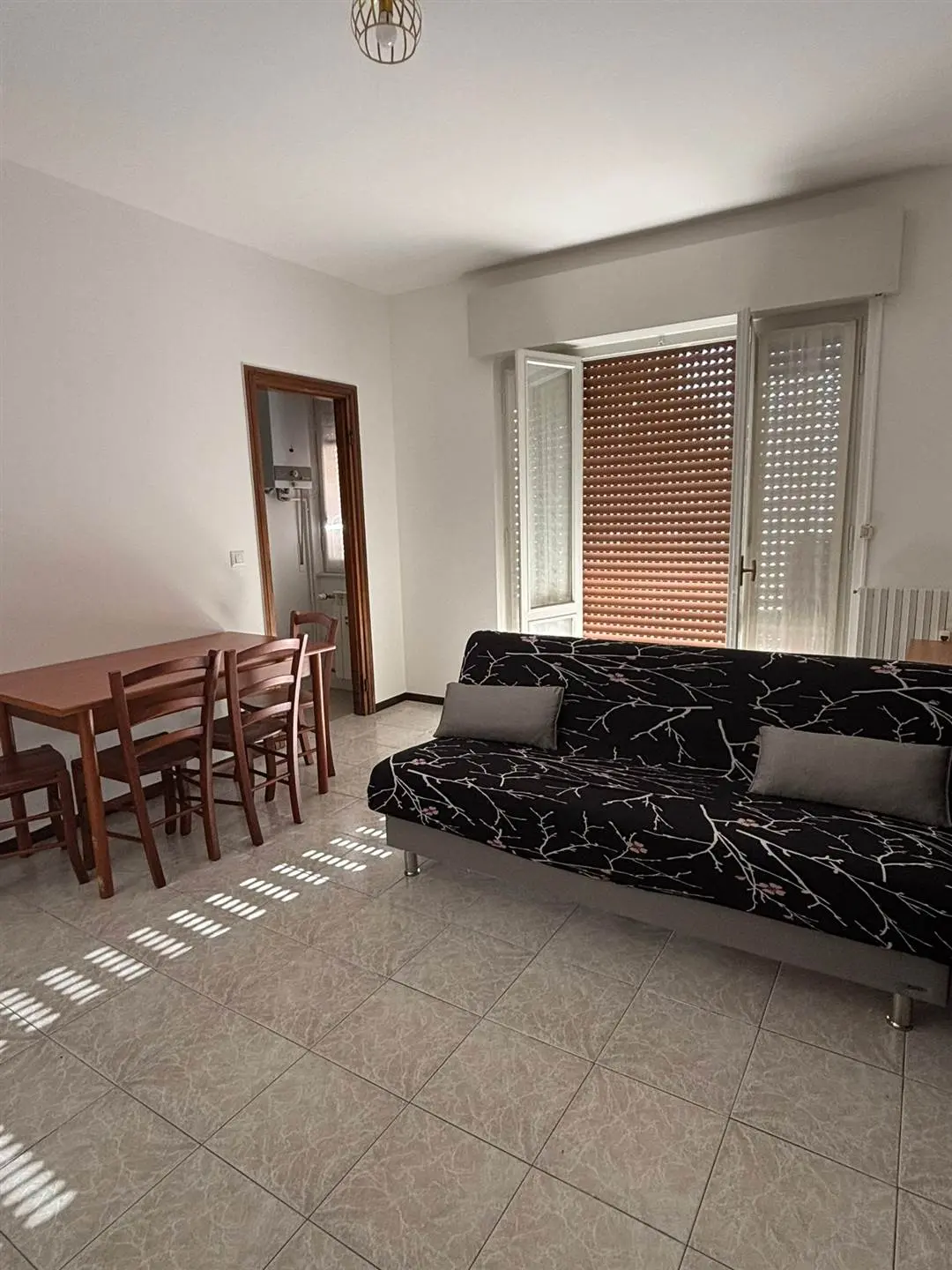 Bilocale arredato con cantina