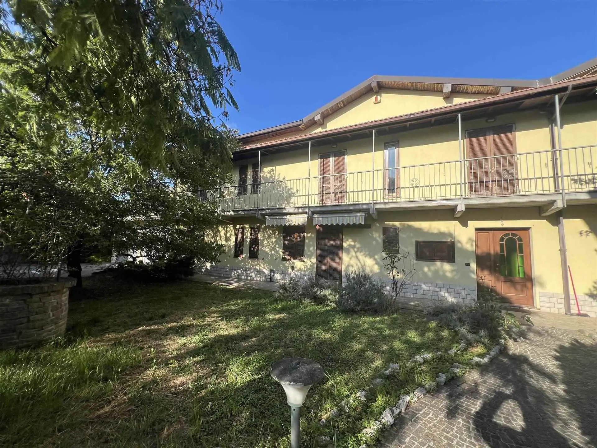 VIlla Bifamiliare indipendente