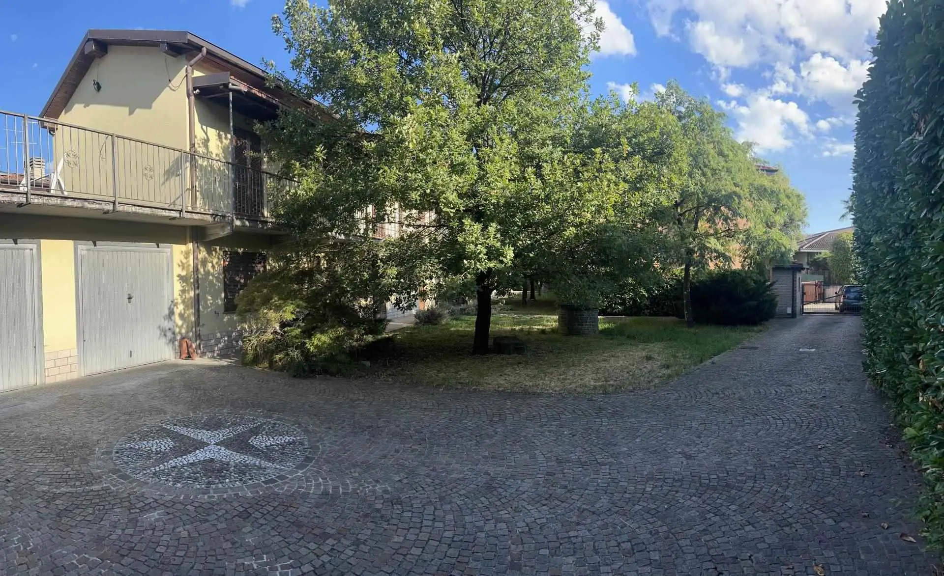 VIlla Bifamiliare indipendente