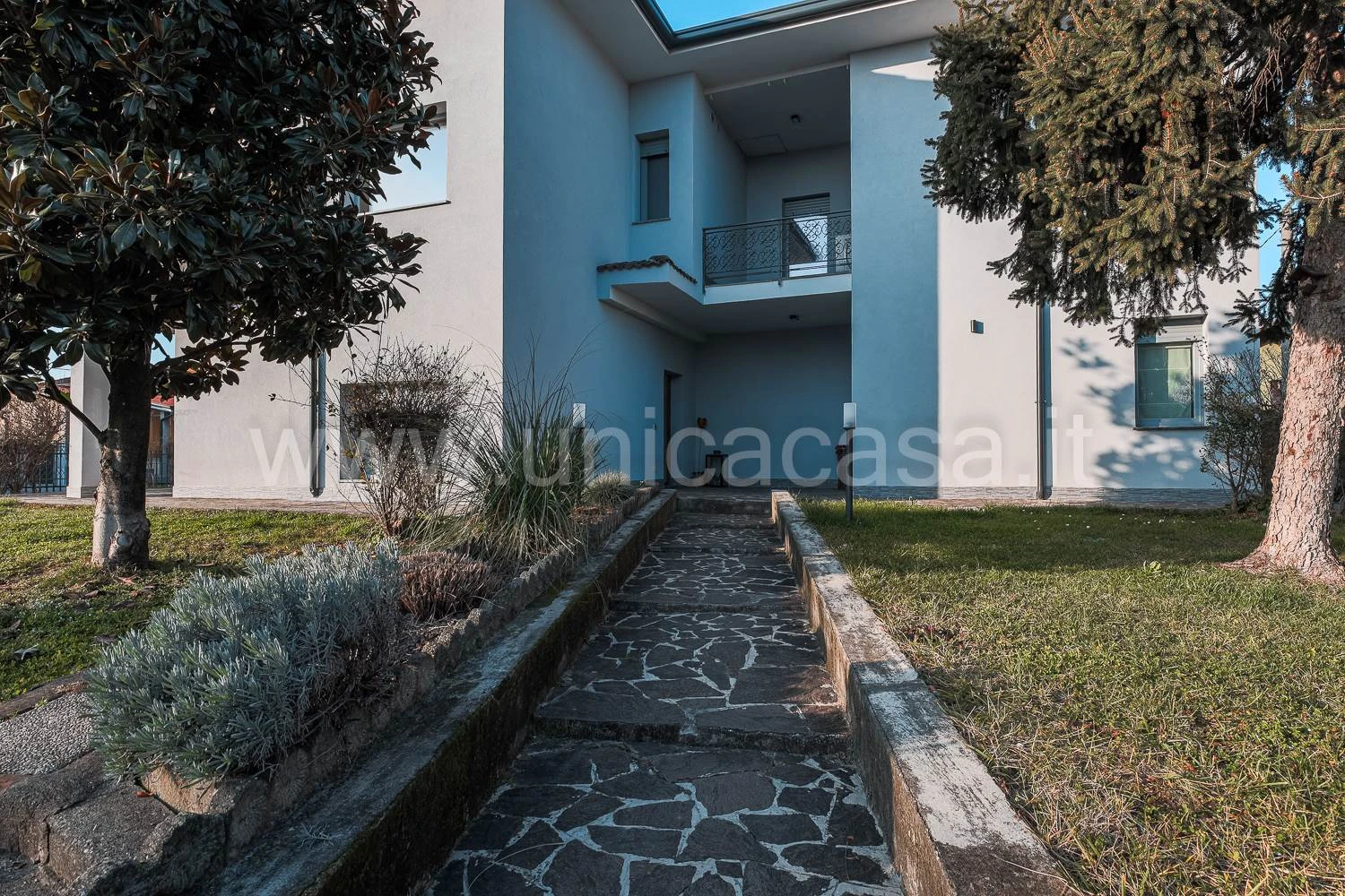 Villa in Vendita a Verdellino