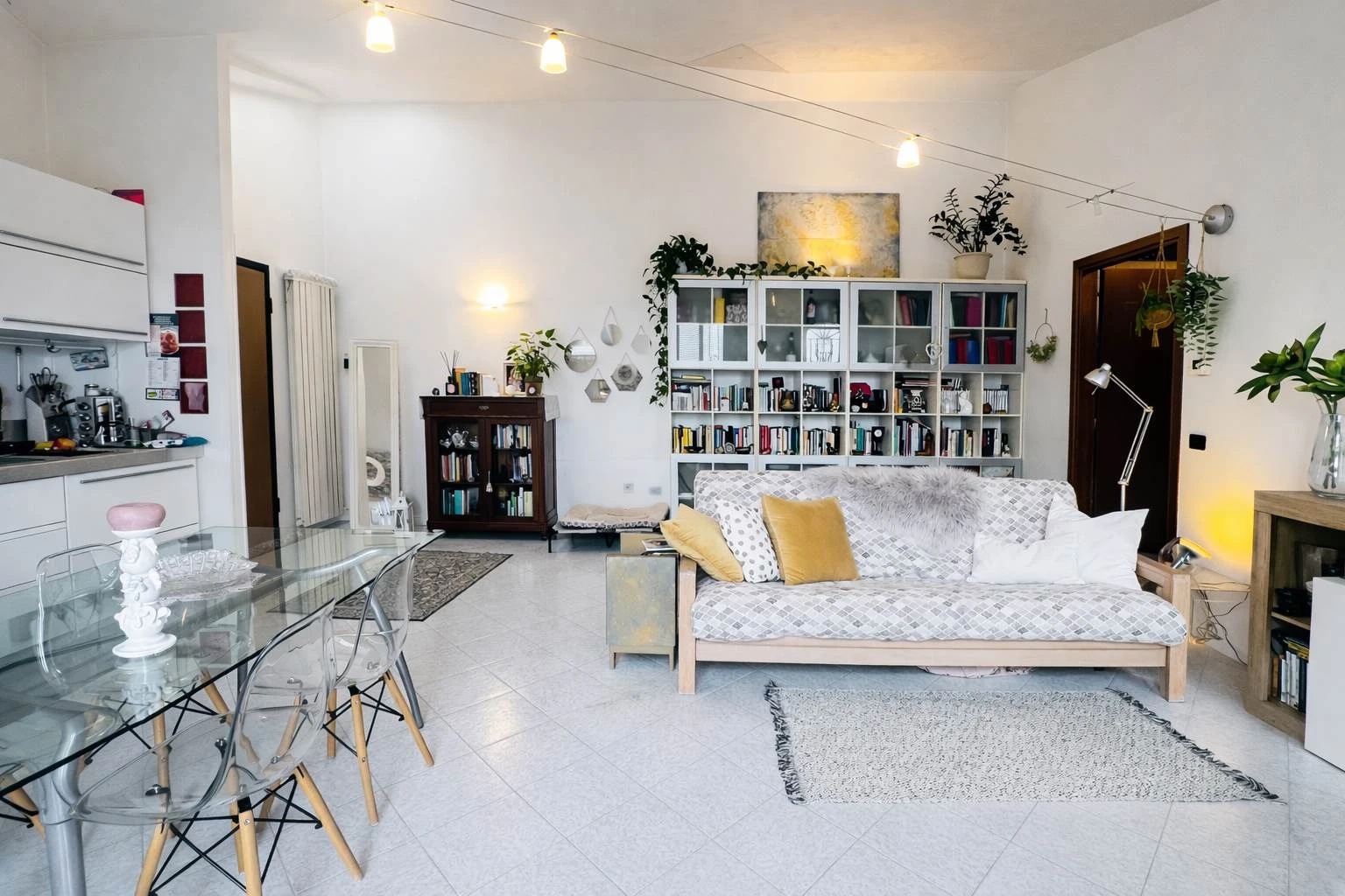 Opne house sabato 14 marzo ore 10 - ampio bilocale