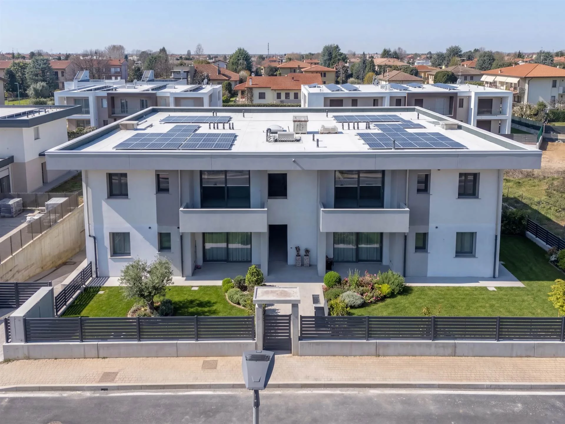 Nuovo trilocale con terrazzo