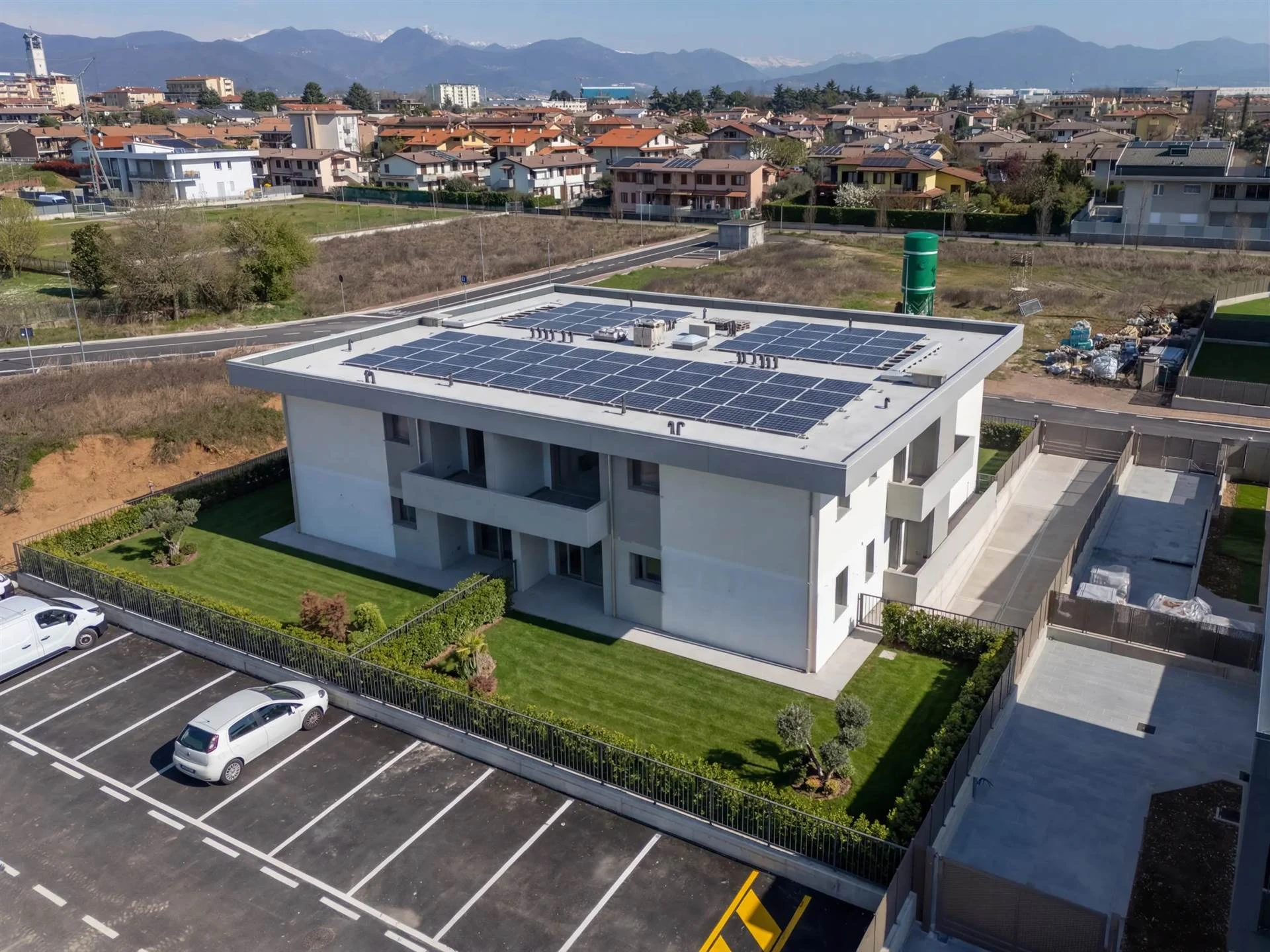 Nuovo trilocale con terrazzo