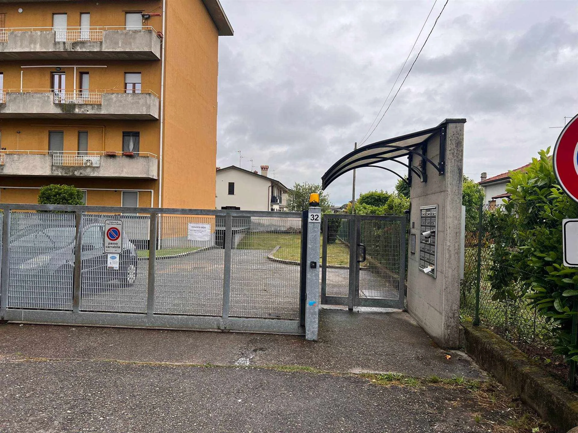 Garage in Vendita a Fara Gera d'Adda
