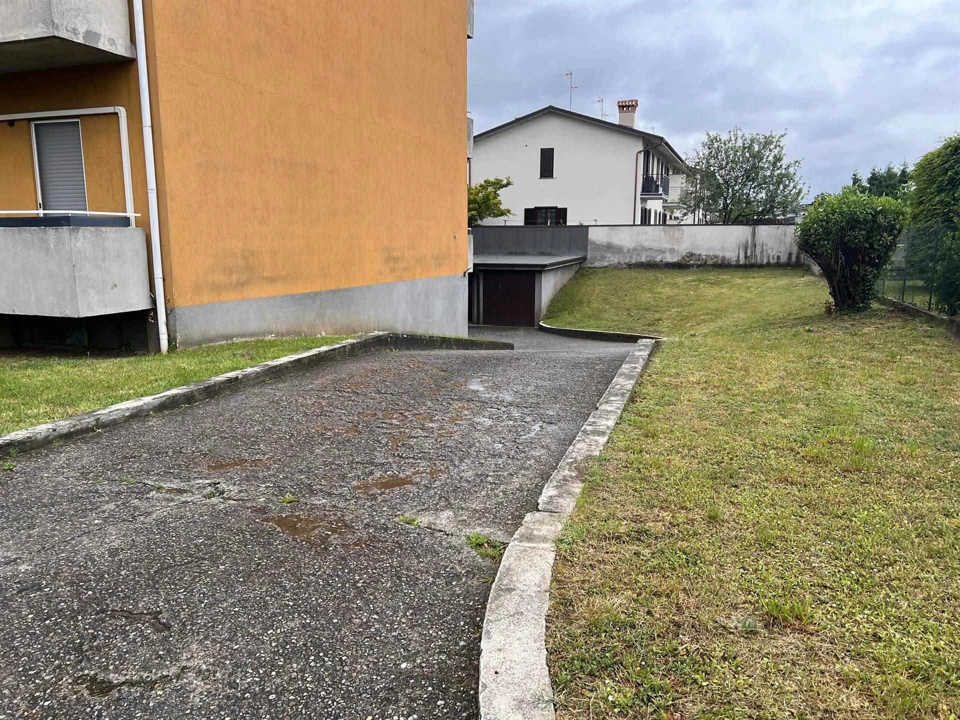 Garage in Vendita a Fara Gera d'Adda