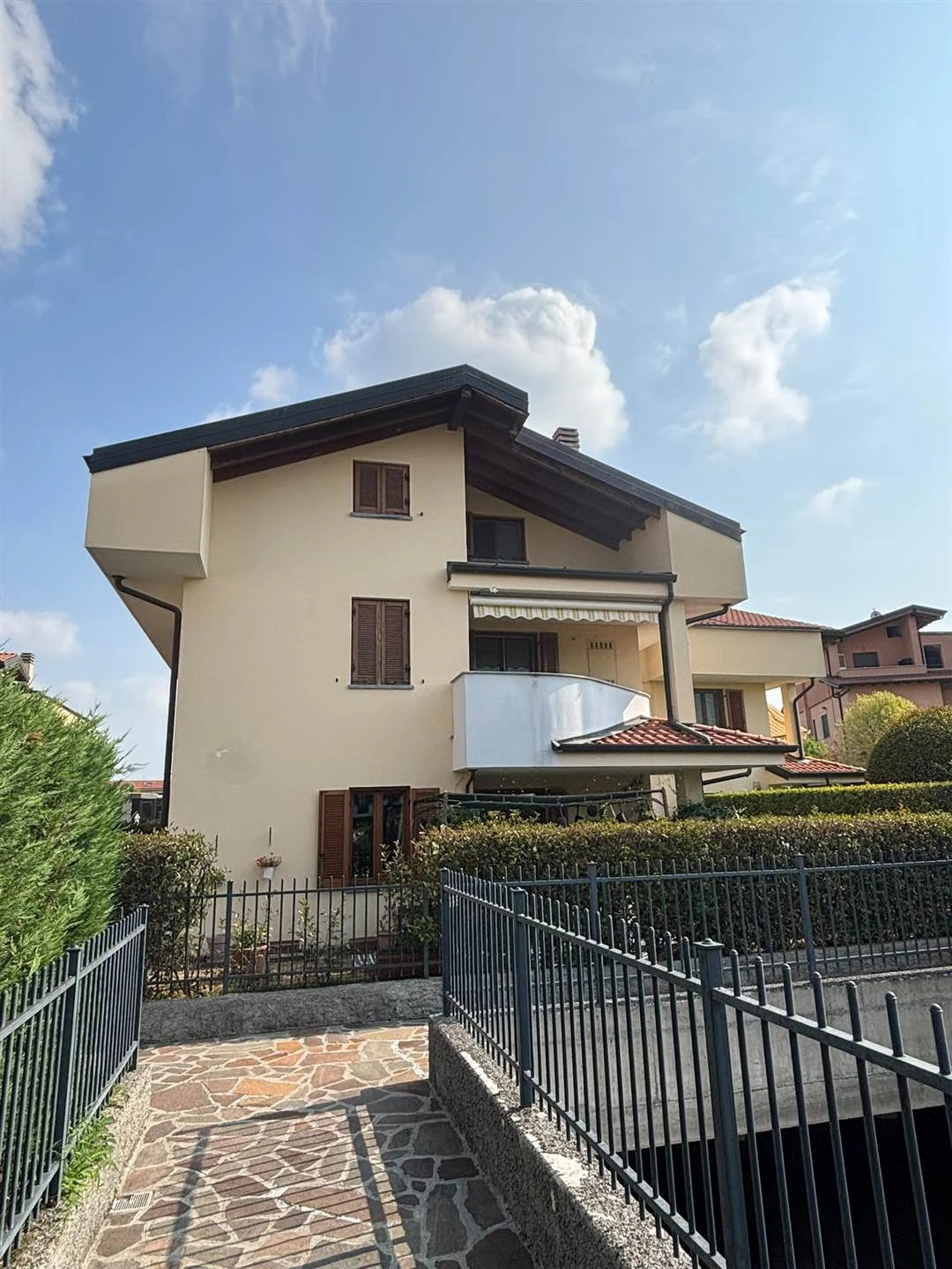 Appartamento in Vendita a Basiano