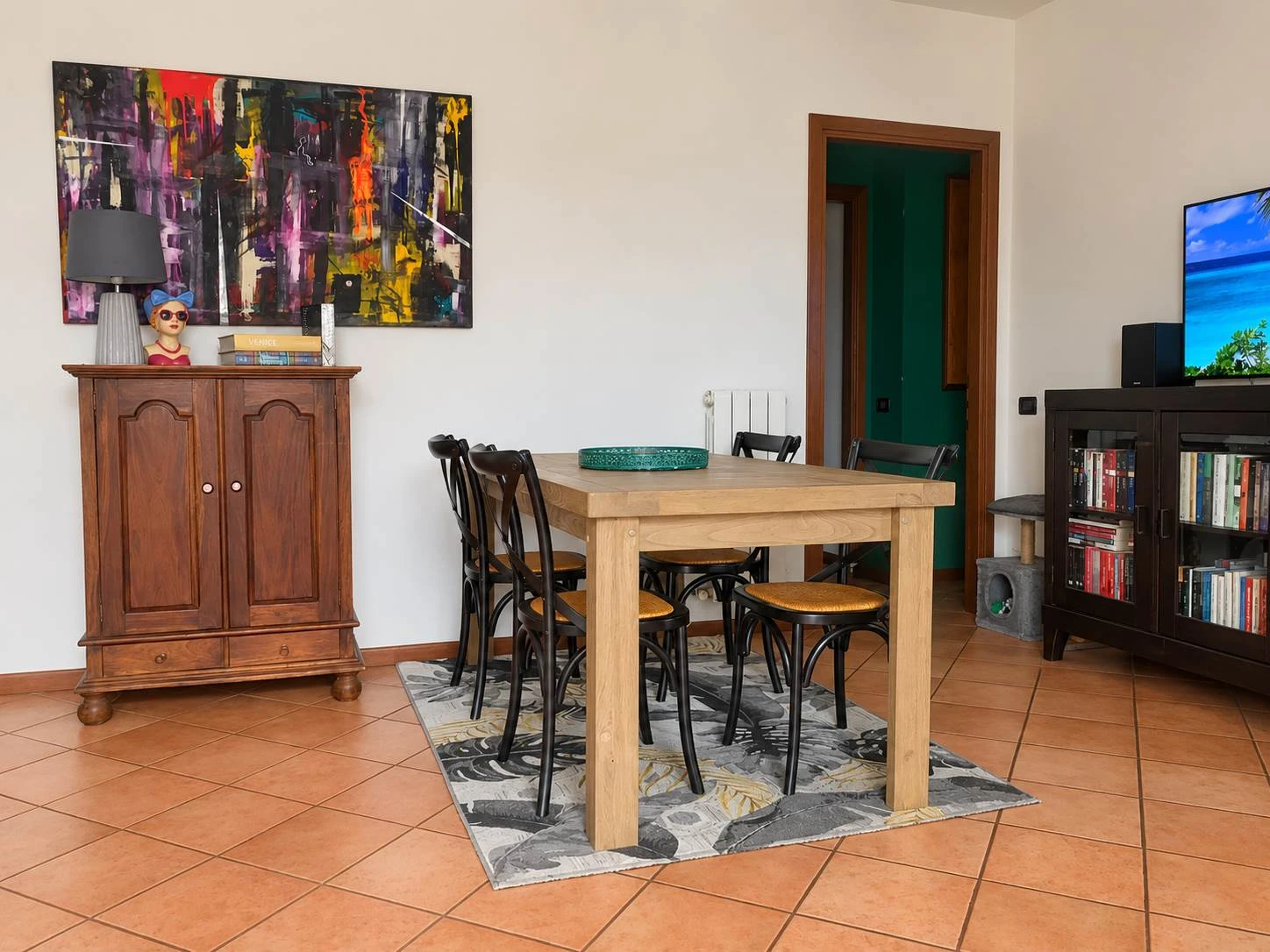 Trilocale con taverna e giardino e poche famiglia