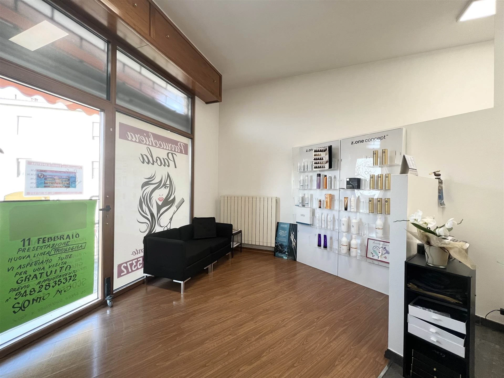 Vendita negozio ben tenuti ( muri ) e attivita