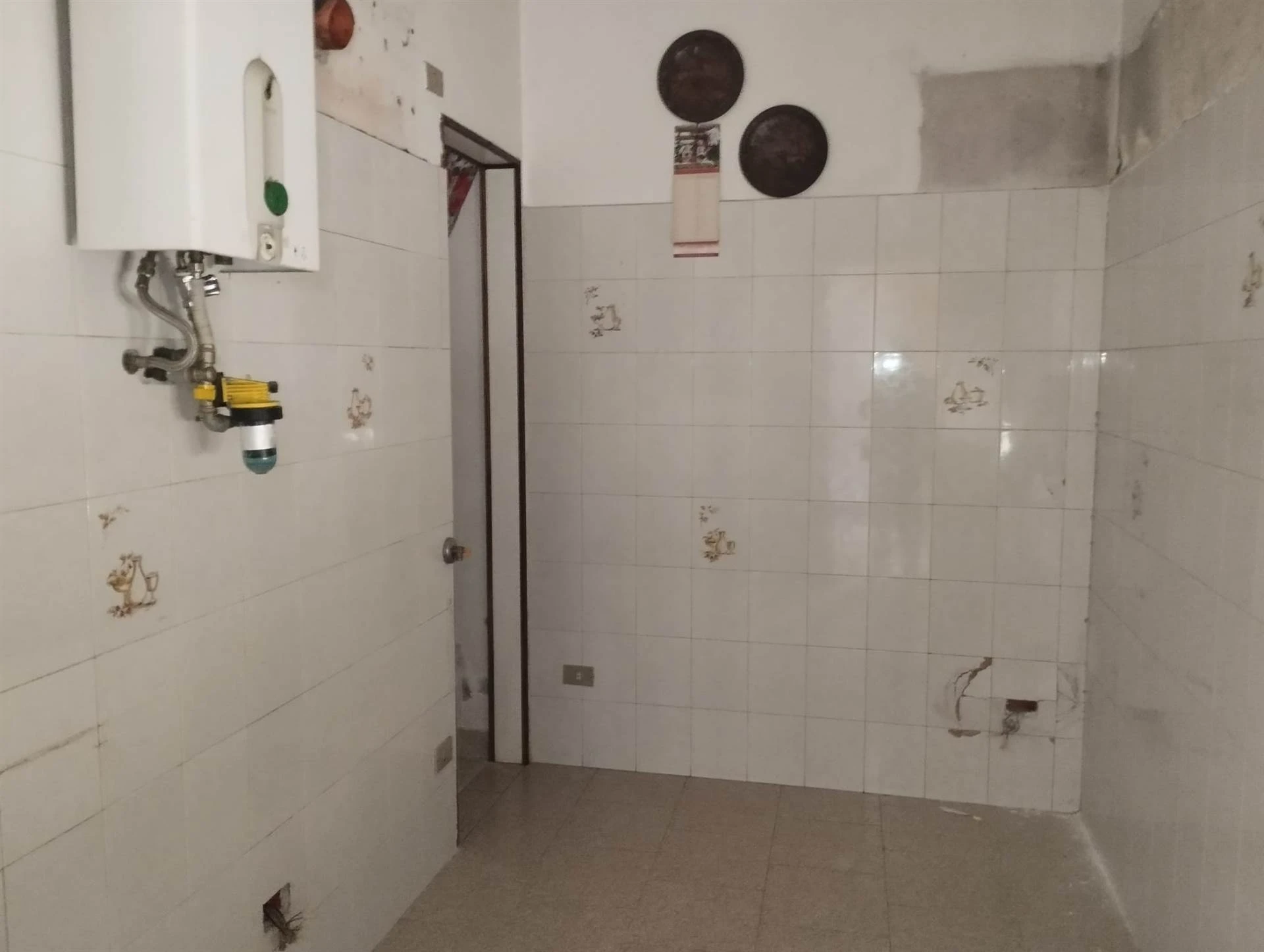 Casa Indipendente Libera su Tre Lati