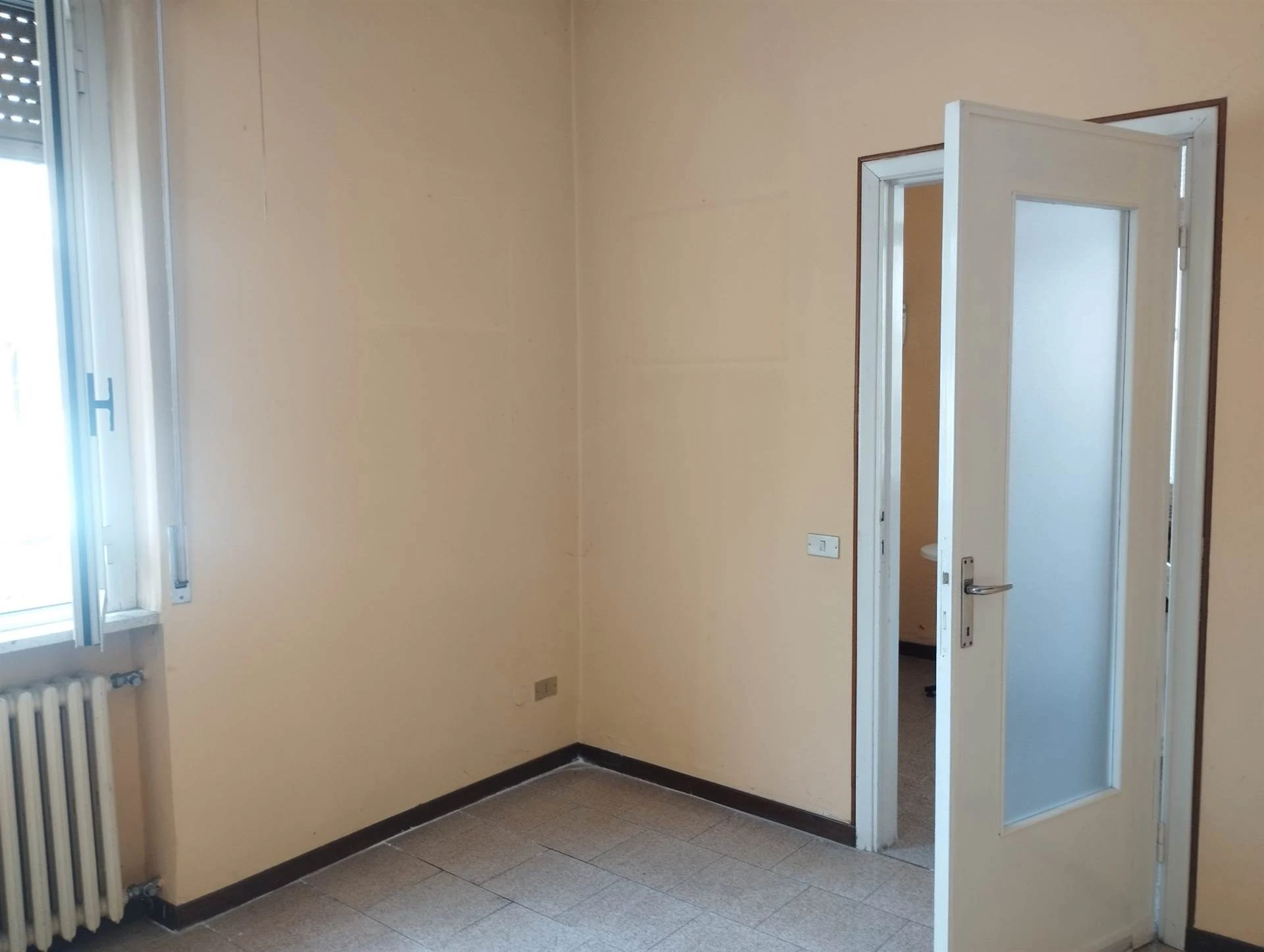 Casa Indipendente Libera su Tre Lati