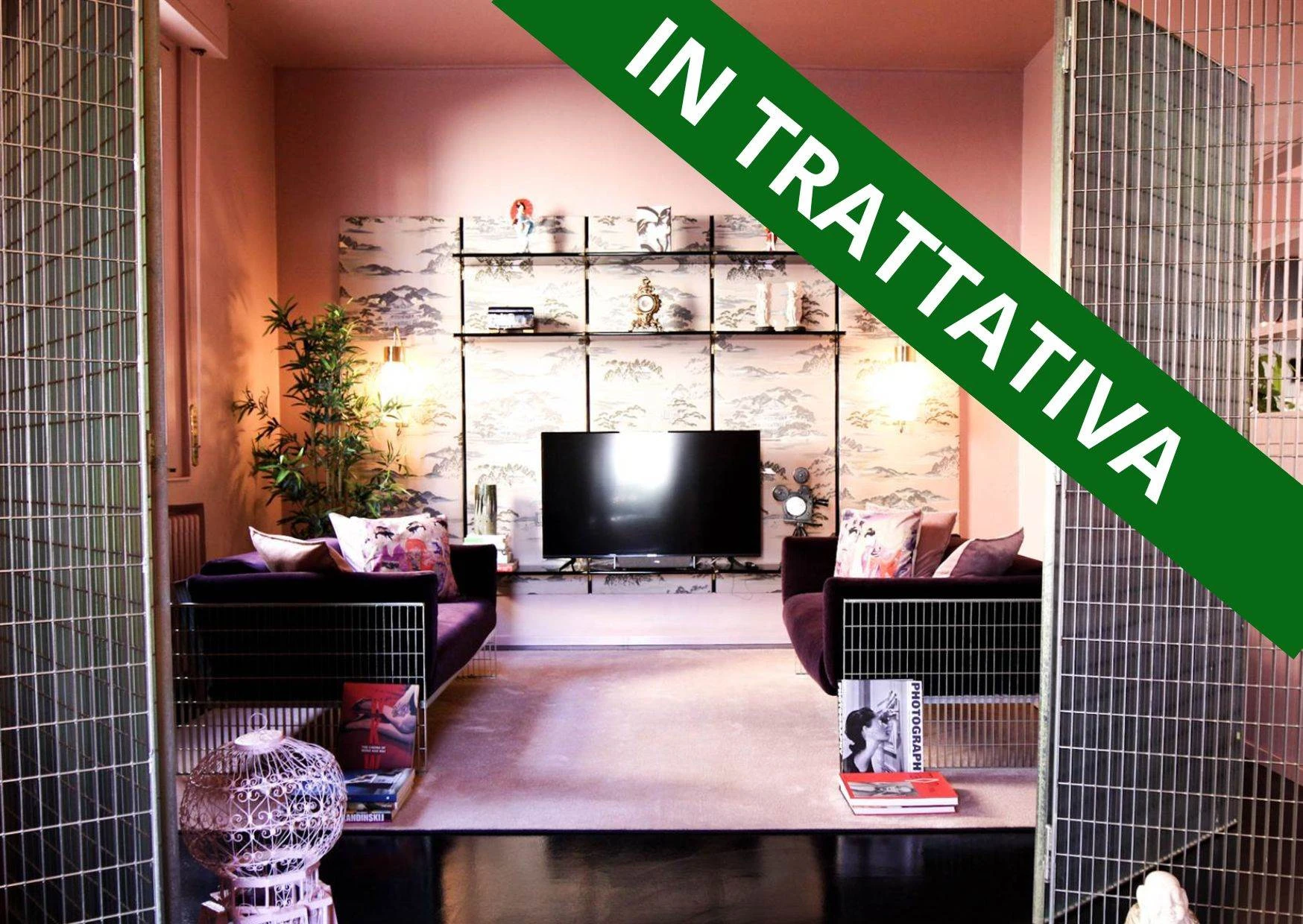 Porzione di Casa Indipendente con Patio privato, Mansarda abitabile ed Autorimessa