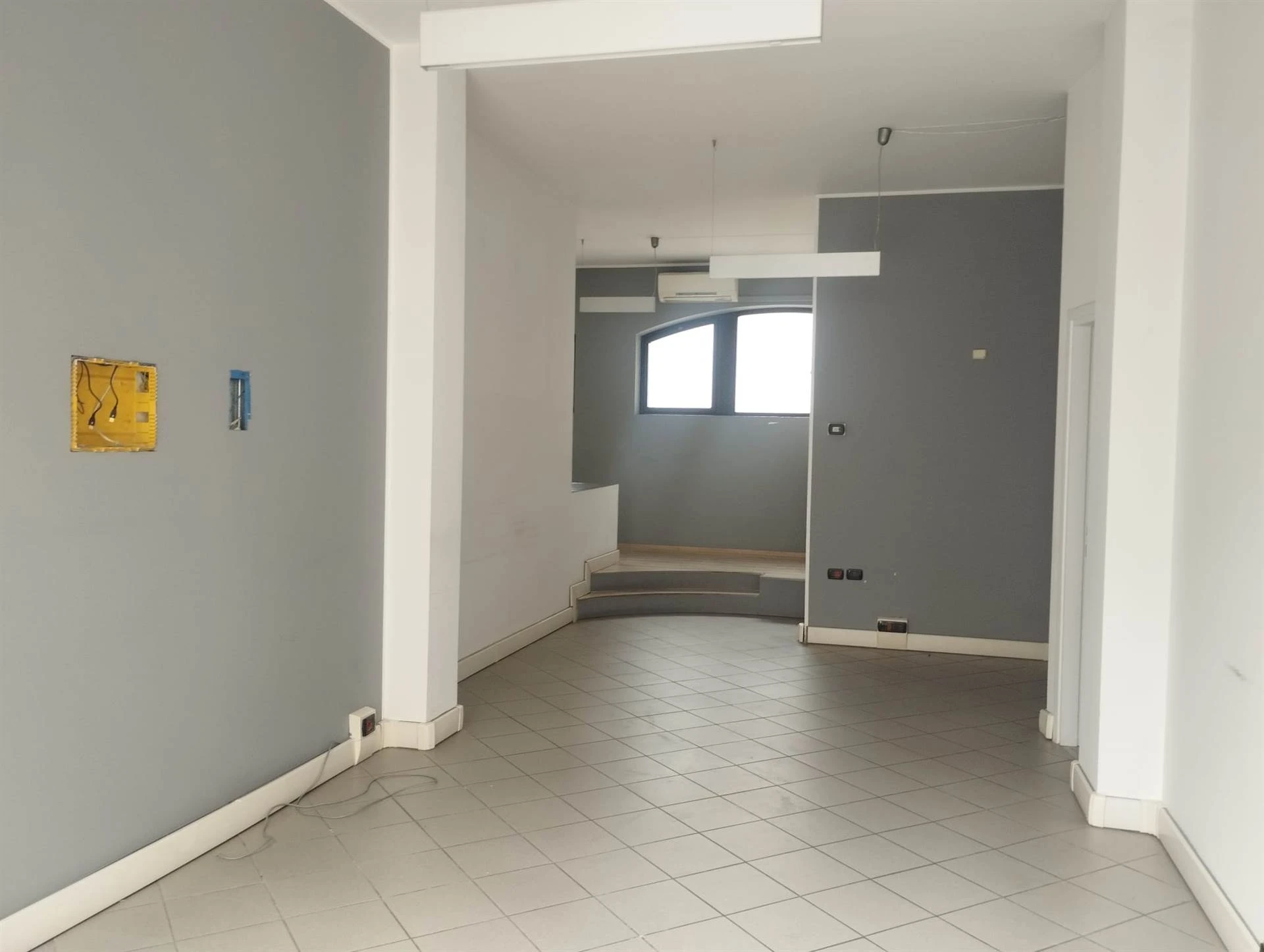 Ufficio/Negozio/locale commerciale nel Centro del paese Ufficio/Negozio/locale commerciale nel Centro del paese