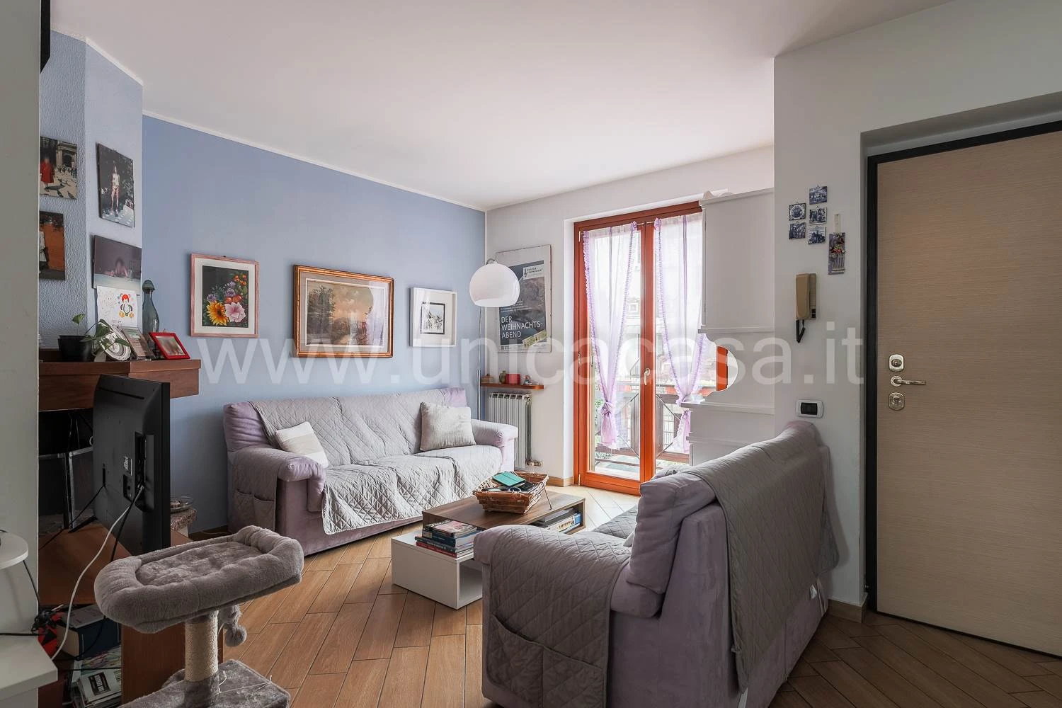Spaziosa porzione di villa a schiera con giardino privato e mansarda – Ottima posizione Spaziosa porzione di villa a schiera con giardino privato e mansarda – Ottima posizione