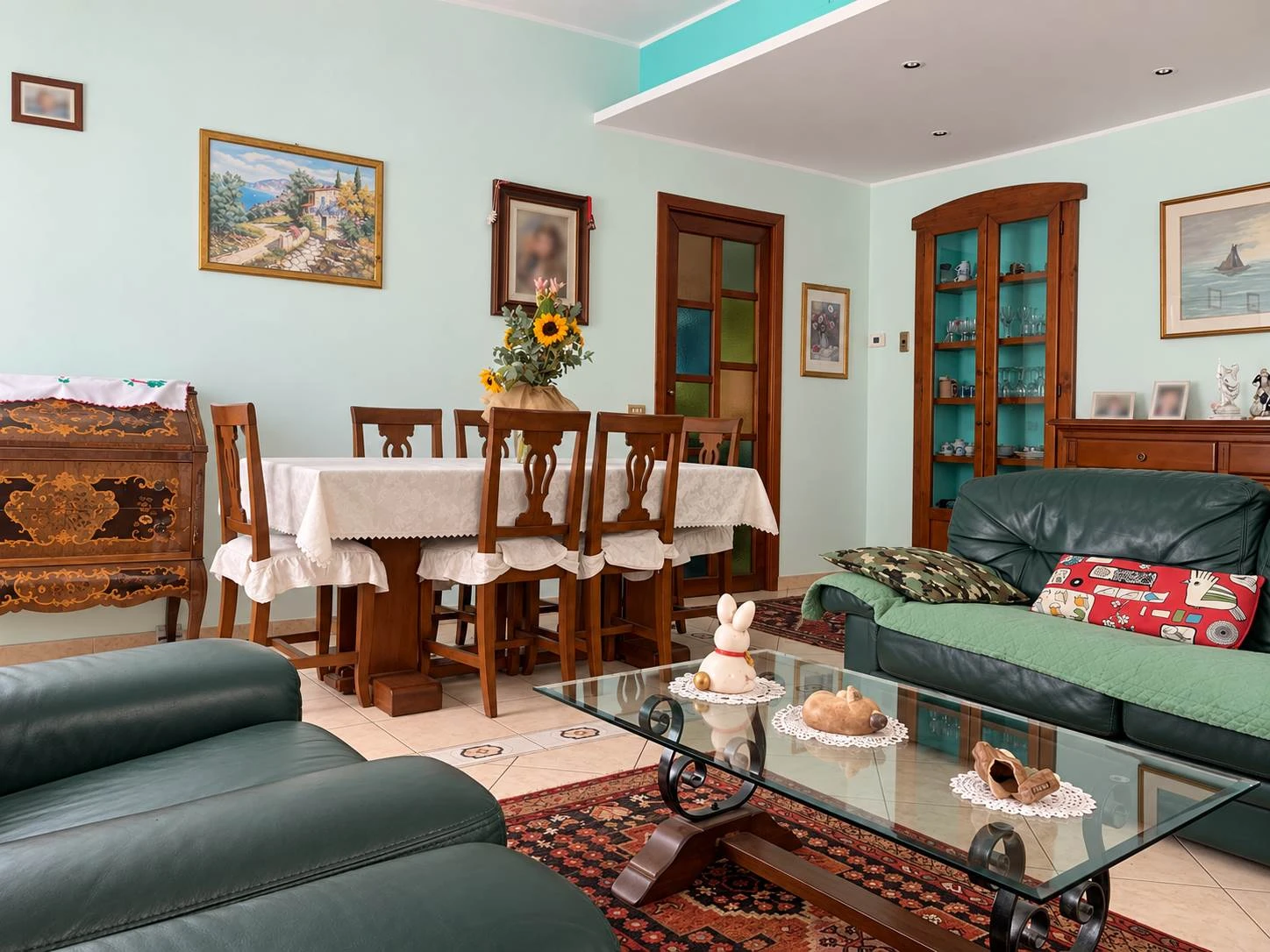 Quadrilocale in bifamiliare con 420 mq di terreno privato, giardino, terrazza e box Quadrilocale in bifamiliare con 420 mq di terreno privato, giardino, terrazza e box