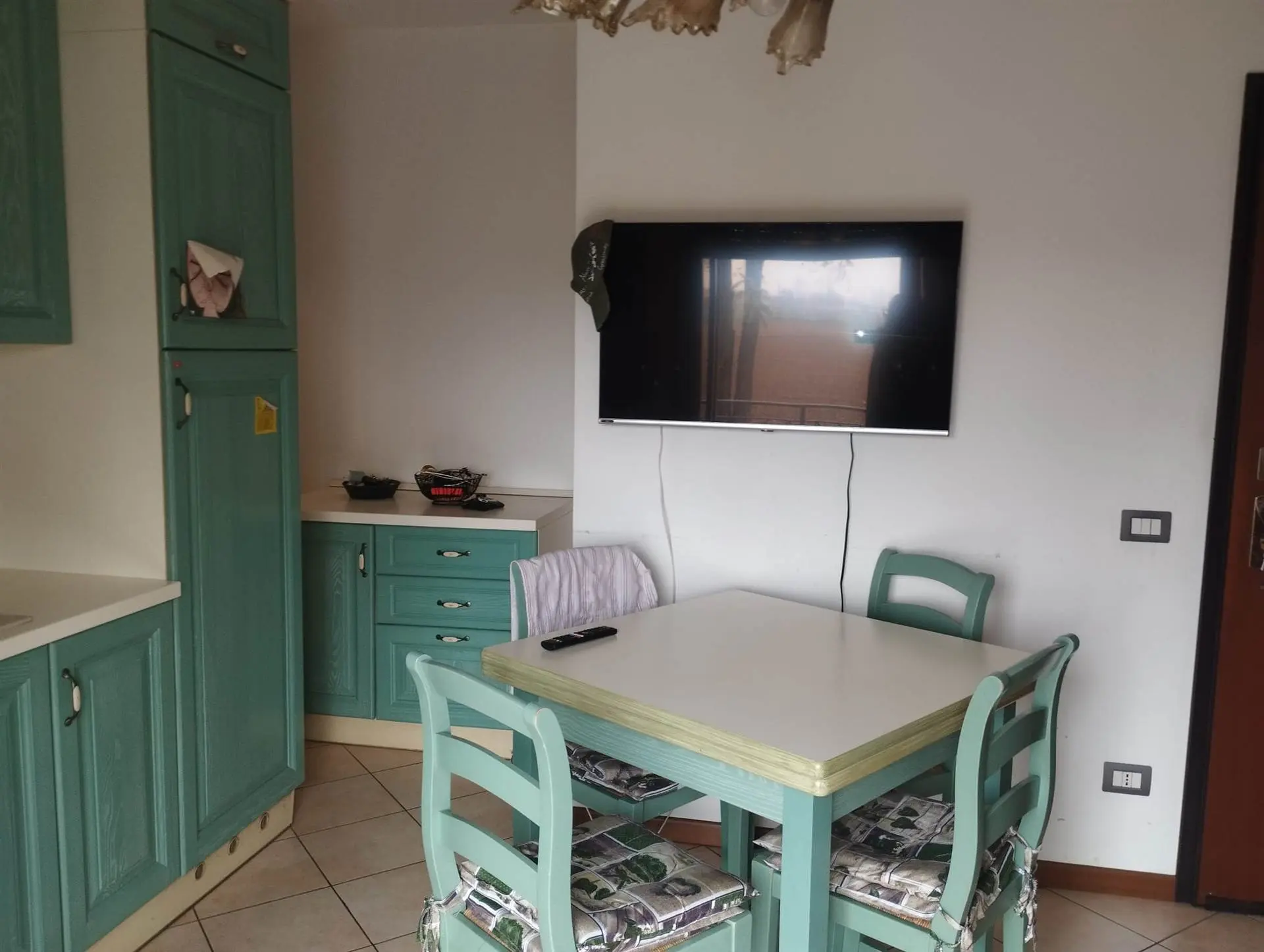 Bilocale in Piccolo Contesto Residenziale con Box Bilocale in Piccolo Contesto Residenziale con Box