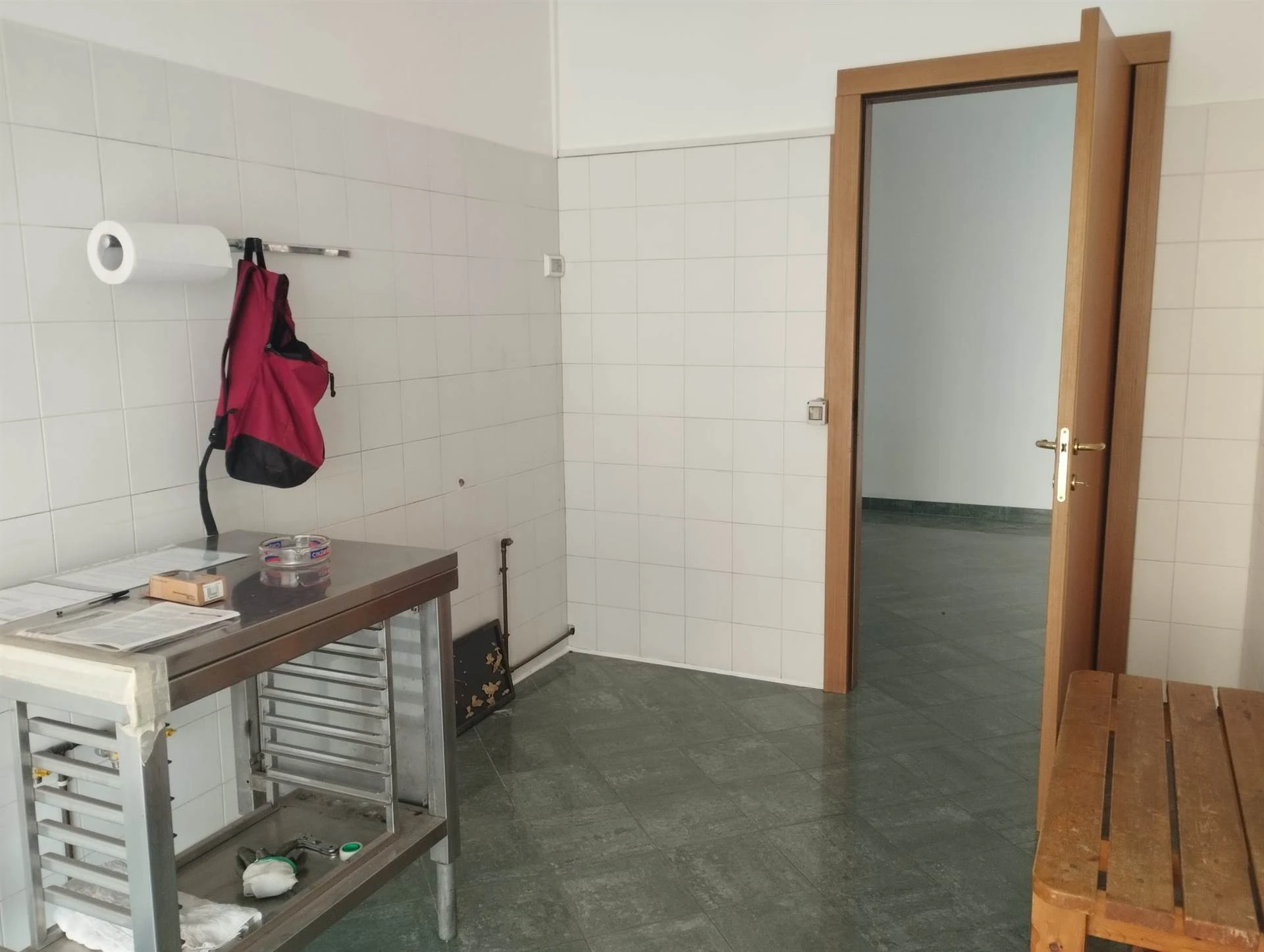 Negozio/Ufficio nel centro del paese Negozio/Ufficio nel centro del paese