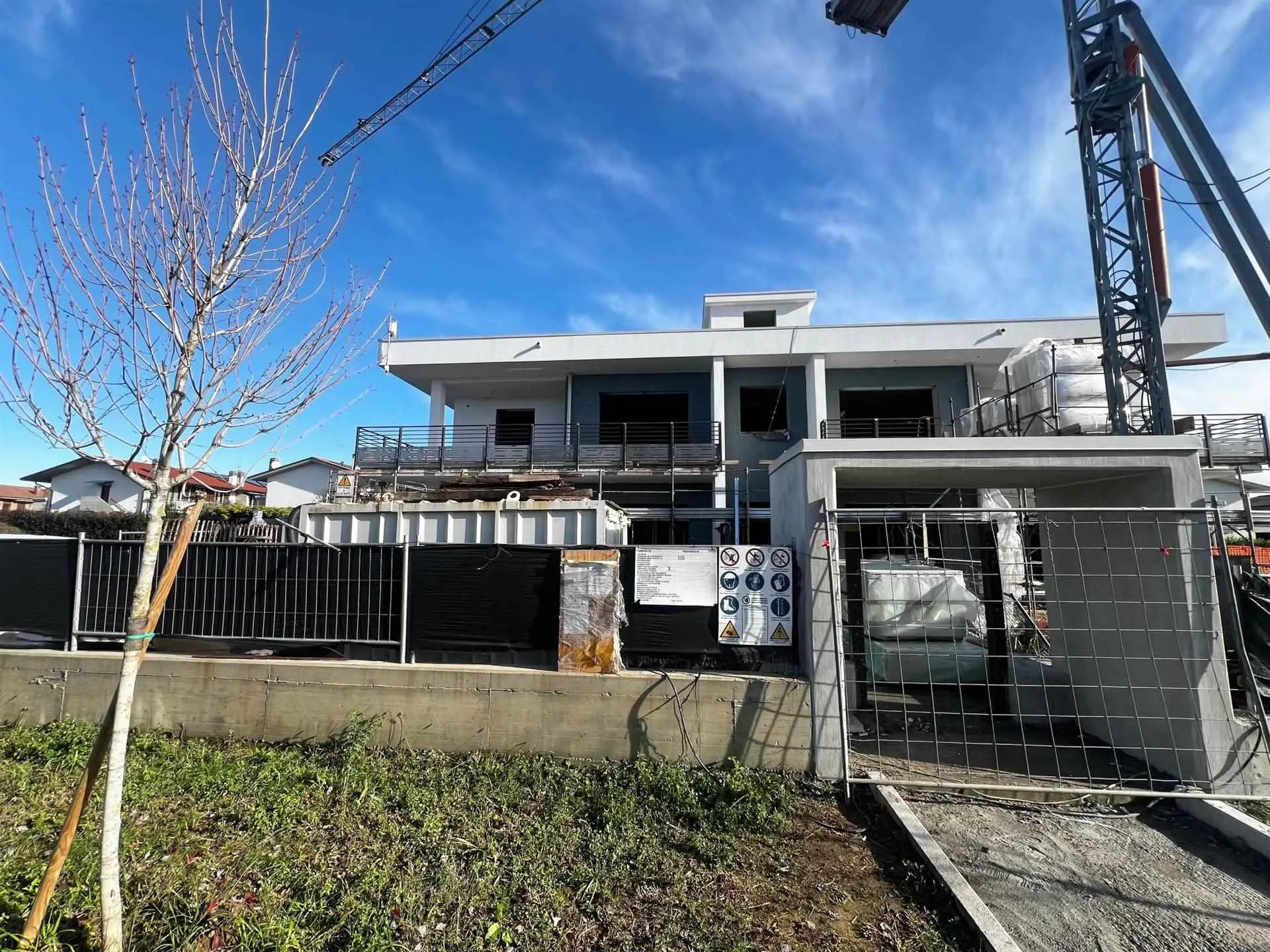 Ultimo quadrilocale con giardino disponibile ! Ultimo quadrilocale con giardino disponibile !