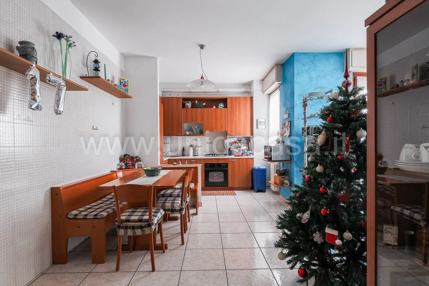 Ampio bilocale in centro a Cornate d'Adda Ampio bilocale in centro a Cornate d'Adda